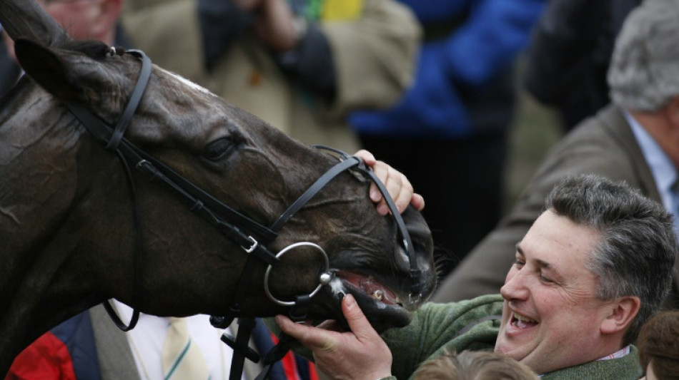 Nicholls extends record in King George with Bravemansgame win