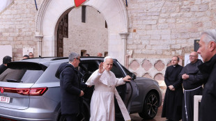 Papa Leone, sulla tomba di San Francesco ho pregato per la pace