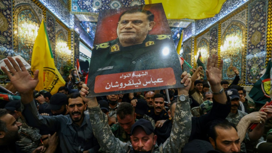 Iranisches Staatsfernsehen: Al-Kuds-Anf&uuml;hrer bei Trauerfeier f&uuml;r get&ouml;teten General