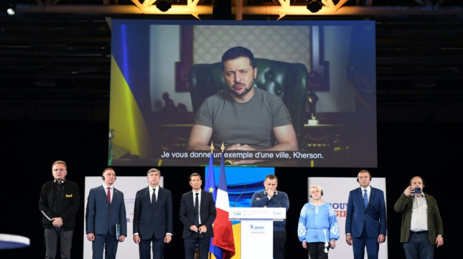 Zelensky appelle les maires fran&ccedil;ais &agrave; fournir de l'aide pour "survivre &agrave; l'hiver"  