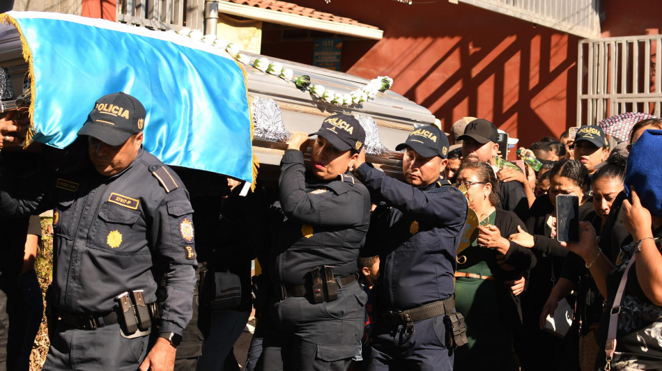 Guatemala, salgono a 10 i poliziotti uccisi dalle gang