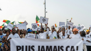 Tentative de putsch au B&eacute;nin: une trentaine de personnes &eacute;crou&eacute;es