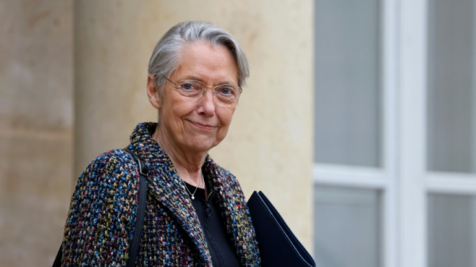 Borne ouvre la porte à une "suspension" de la réforme des retraites