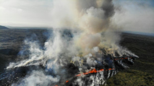 Une lave "orange pure comme le soleil": sur le site de la nouvelle &eacute;ruption en Islande
