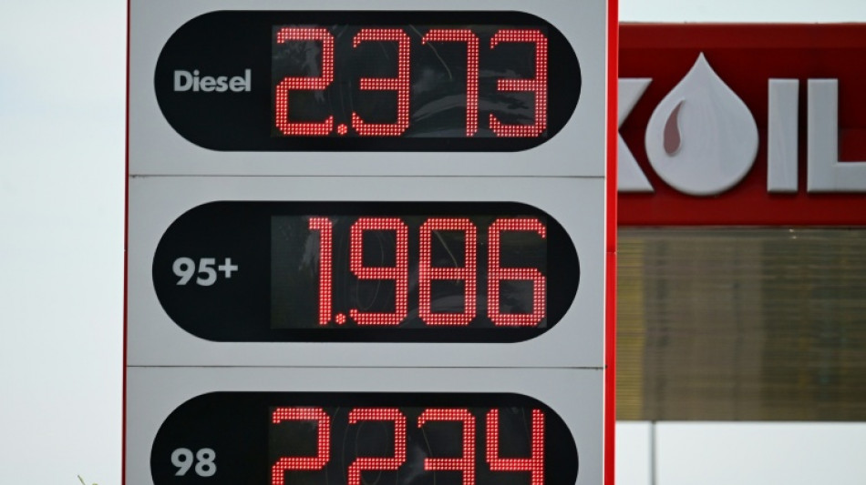 Treibstoffpreise: G7 geben bis zu 100 Millionen Barrel Diesel und Roh&ouml;l frei 