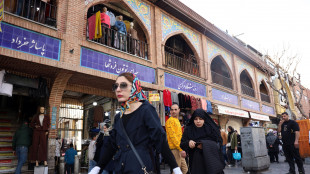 Media, la polizia nelle universit&agrave; in Iran per reprimere proteste