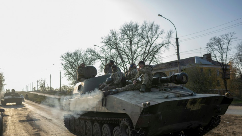 L'arm&eacute;e ukrainienne entre dans Kherson apr&egrave;s le retrait russe