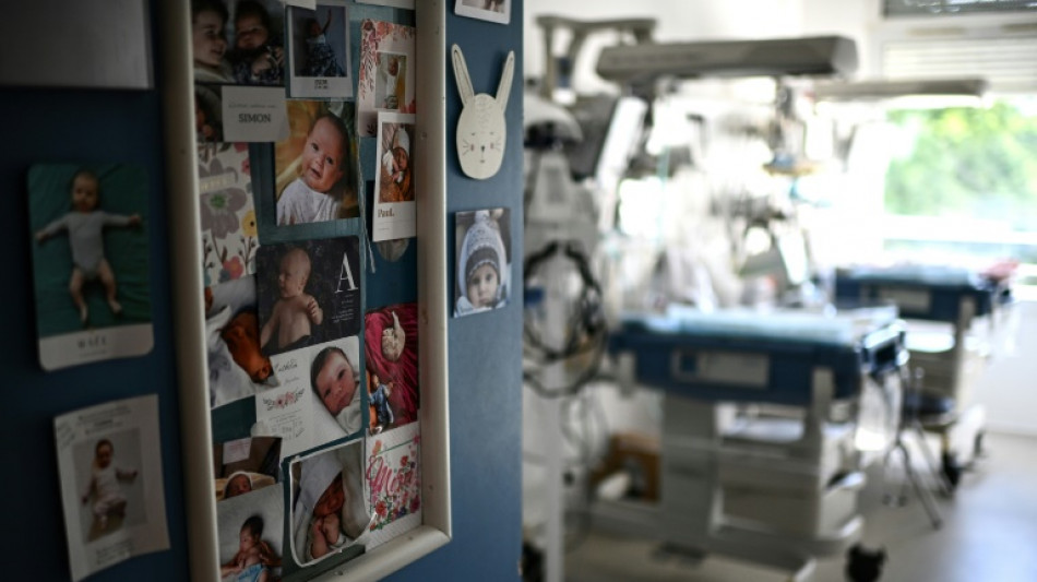 H&ocirc;pital: le gouvernement lance un "plan d'action" pour la p&eacute;diatrie sans convaincre les soignants