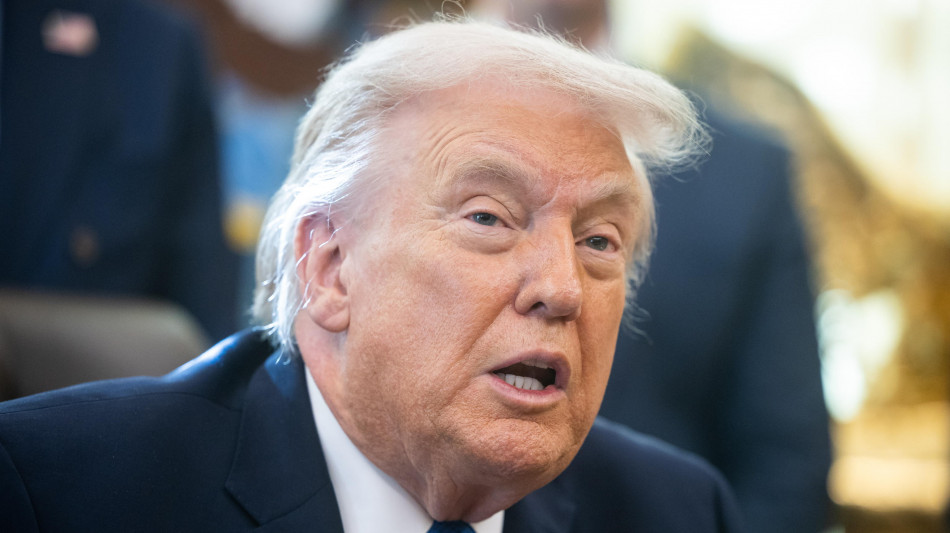 Trump: 'L'Iran parla con noi seriamente, speriamo di negoziare qualcosa di accettabile'