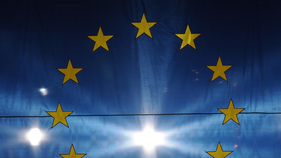 Ue, migliora la fiducia su economia nell'Eurozona a ottobre