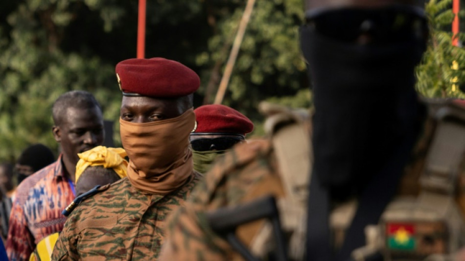 Sobreviventes de massacre em Burkina Faso relatam seu mart&iacute;rio
