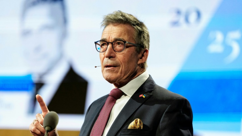 Arr&ecirc;tons de "flatter" Trump, dit un ancien chef de l'Otan