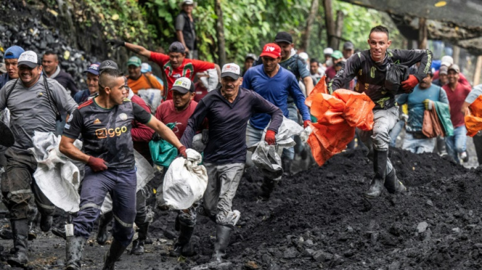 Poussi&egrave;res d'&eacute;meraude en Colombie: la chim&egrave;re des mineurs artisanaux