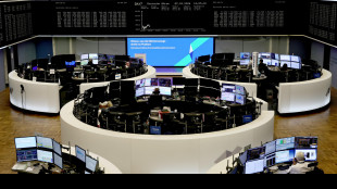 Borsa: l'Europa chiude positiva tra inflazione che si raffredda e Ia