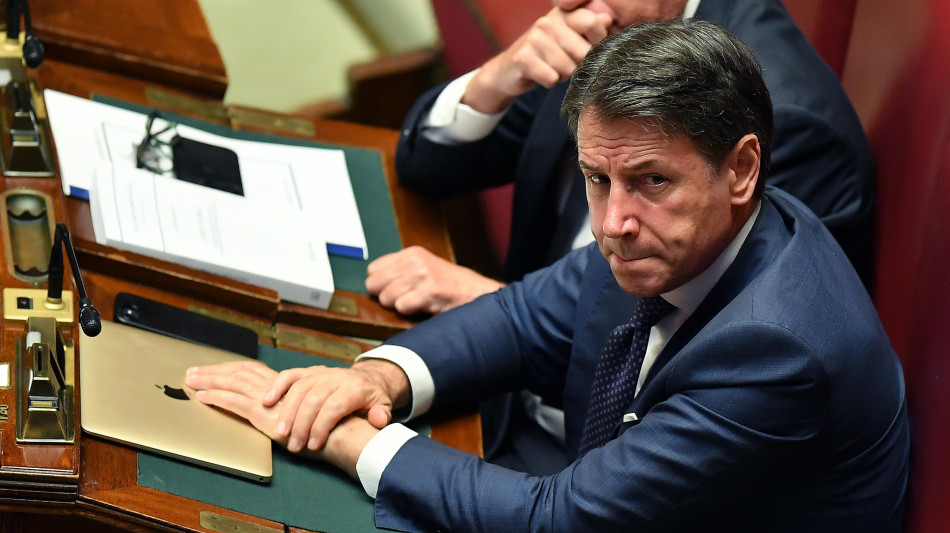 Tensione Tajani Conte. "Trump a me non mi chiama Tony, invece a te Giuseppi..."