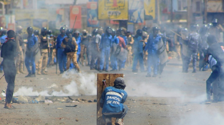 Neuf morts dans la r&eacute;pression des manifestants anti-putsch au Soudan