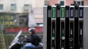 Mimit, prezzo medio benzina self sale a 1,966 euro, gasolio cala a 1,978