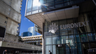Borsa: l'Europa rallenta, poco mossi i titoli di Stato