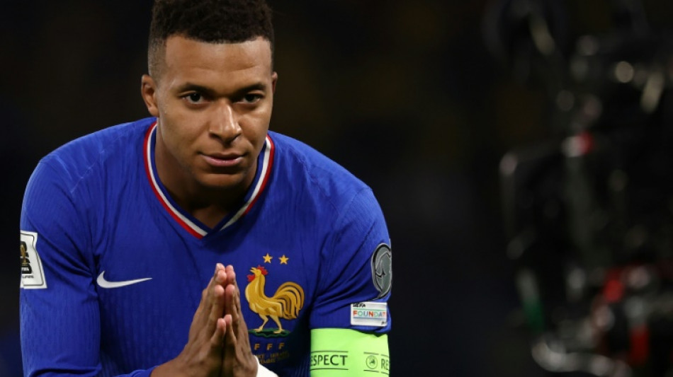 Kylian Mbapp&eacute; ser&aacute; baja con Francia contra Azerbaiy&aacute;n por una "inflamaci&oacute;n en el tobillo"