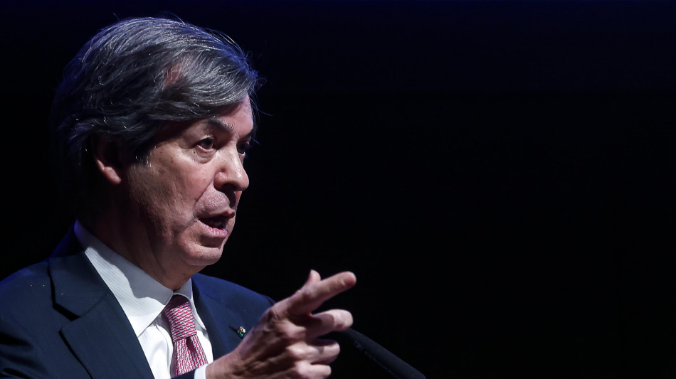 Da Intesa esposto alla Consob su operazioni annunciate dopo l'opas