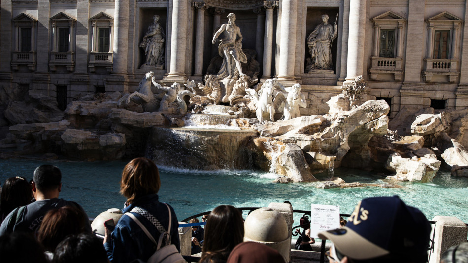 Gualtieri, dal 1 febbraio a Fontana di Trevi ticket di 2 euro per i turisti