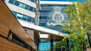 Neuf personnes tu&eacute;es par des tirs dans et autour d'une &eacute;cole dans l'ouest du Canada