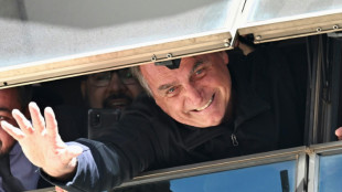 Bolsonaro "revigor&eacute;" &agrave; son retour au Br&eacute;sil et pr&ecirc;t &agrave; en d&eacute;coudre avec Lula