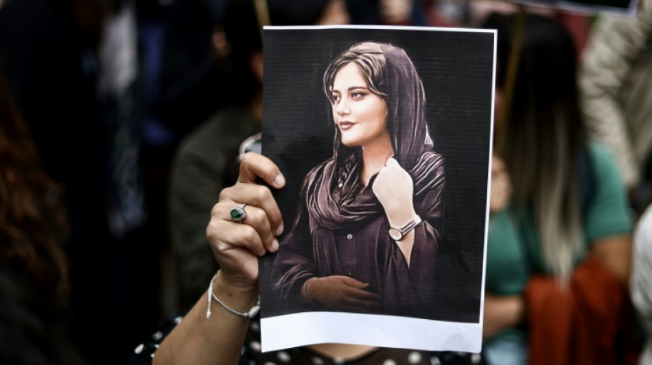 Iran: ex&eacute;cution publique en lien avec les manifestations malgr&eacute; le toll&eacute;