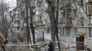 Danni da bombardamenti e feriti nella notte nella regione di Kiev