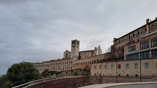 Il Papa, da San Francesco mentre il mondo cerca la speranza