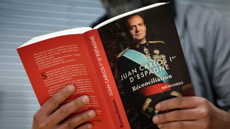 El rey emérito español alaba su trayectoria en un inesperado video