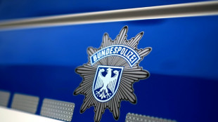 70-J&auml;hriger st&ouml;&szlig;t Vierj&auml;hrigen auf Bahnsteig in Baden-W&uuml;rttemberg