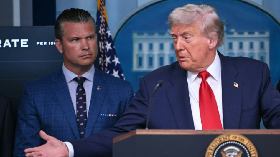 Trump comparece a uma incomum reunião de comandantes militares 