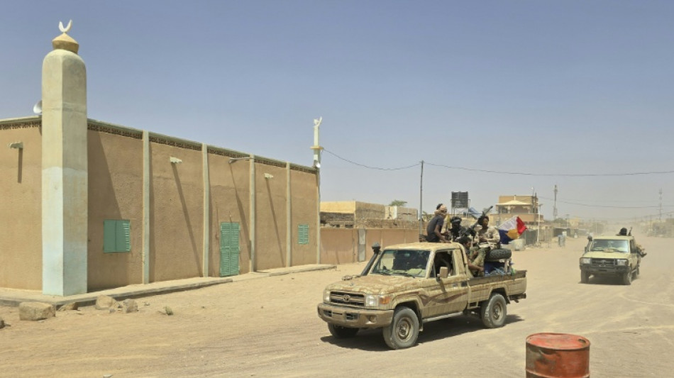 Mali se recupera de onda de ataques jihadistas no fim de semana