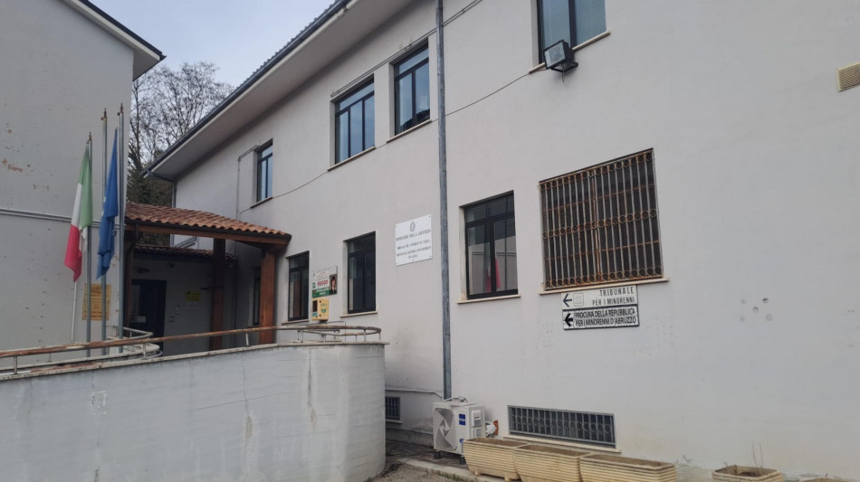 Il tribunale, 'Catherine non si fida, &egrave; ostile e squalificante'