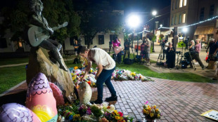 'Our patron saint': Tennesseans mourn local hero Dolly Parton