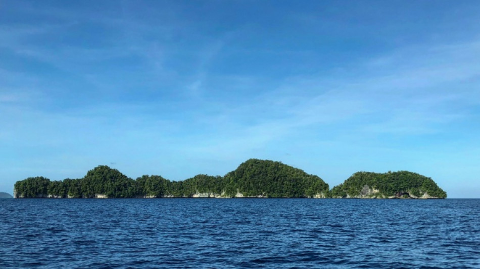 EEUU deporta al primer migrante a un archipi&eacute;lago en el Pac&iacute;fico
