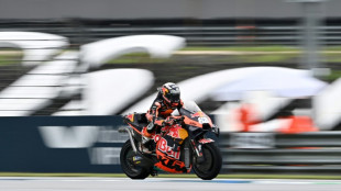 Oliveira wins rain-hit Thai MotoGP as title race&nbsp;tightens again 