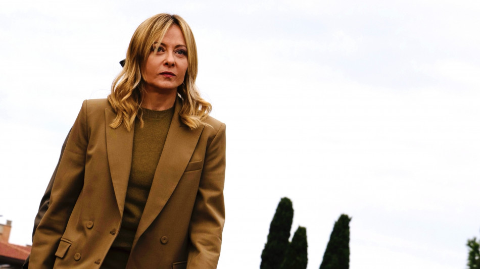 Meloni invita alte cariche e opposizioni a una messa per le vittime di Cras-Montana