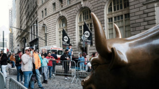 Wall Street ouvre en hausse, tente un rebond apr&egrave;s trois s&eacute;ances calamiteuses