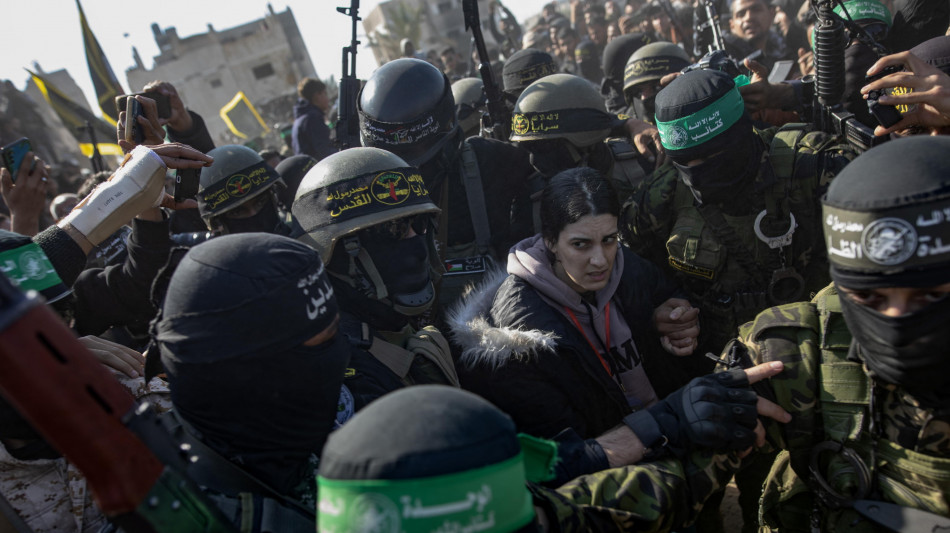 Hamas, pronti a lasciare le armi all'Anp se l'occupazione cessa
