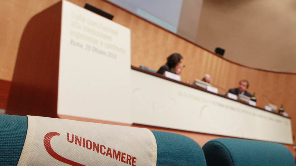Unioncamere, Credito a micro e piccole imprese calato del 37% in 14 anni