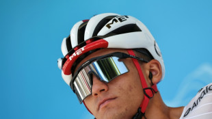 Del Toro wins Auvergne Tour stage but Tuckwell retains lead