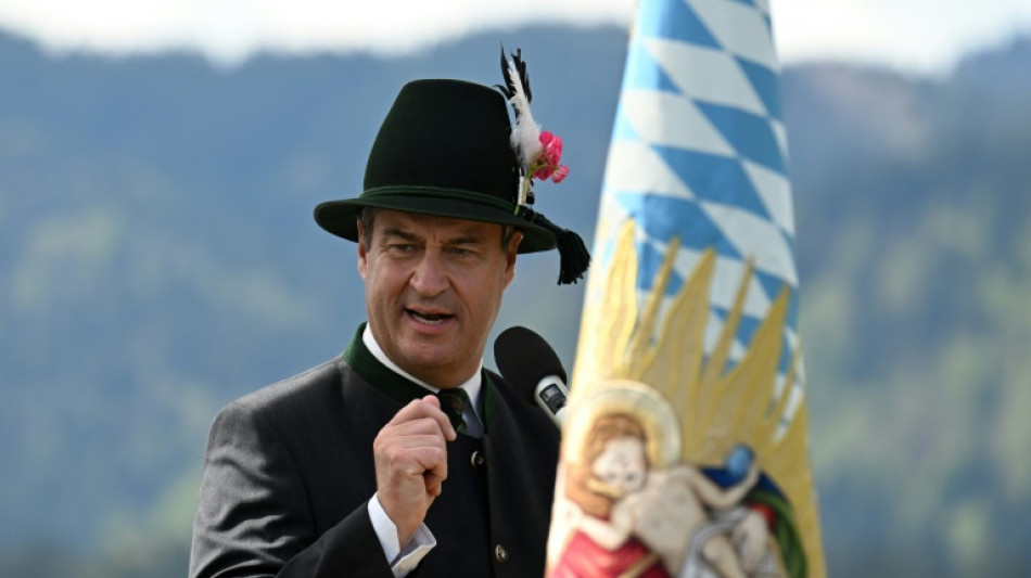 CSU bekr&auml;ftigt Ziel von Fortsetzung der Koalition mit Freien W&auml;hlern in Bayern