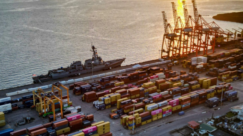 Venezuela cogita romper acordos energéticos com Trinidad após exercícios militares com EUA