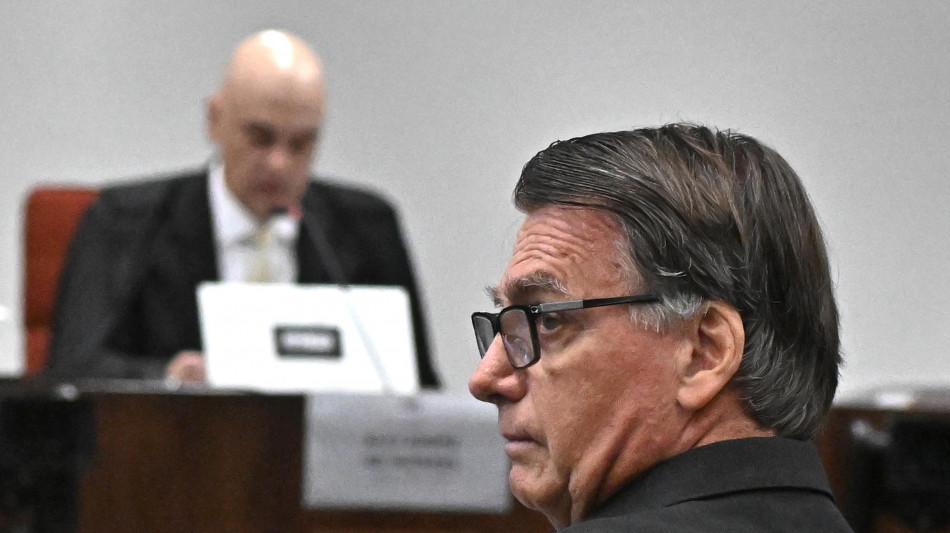 Il giudice Moraes nega a Bolsonaro la visita dei figli per la festa del pap&agrave;