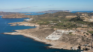 Gr&egrave;ce: les Cyclades emport&eacute;es par la fi&egrave;vre du b&eacute;ton