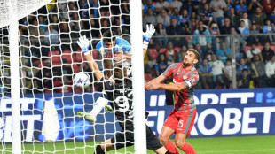 Simeone strikes crucial blow at Cremonese to send Napoli two points clear