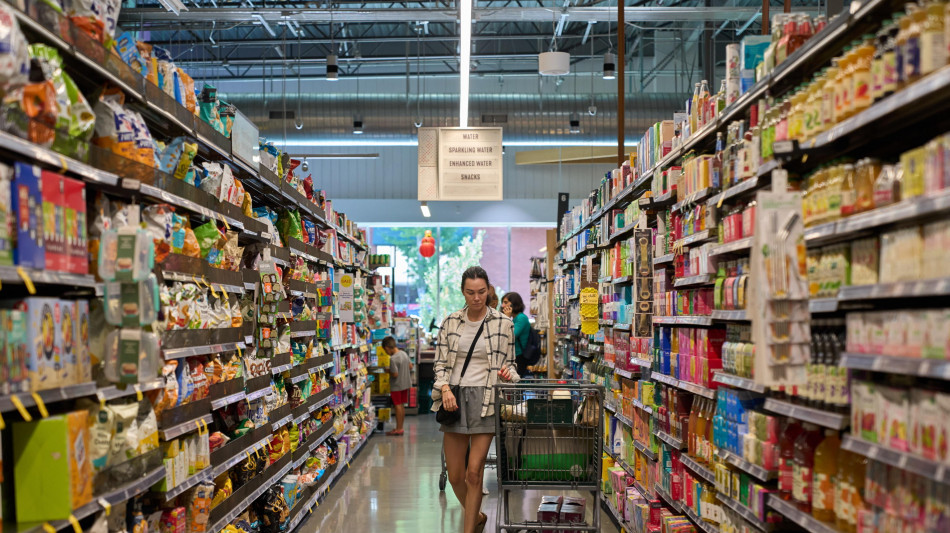 La fiducia dei consumatori Usa cala a settembre, sotto le attese