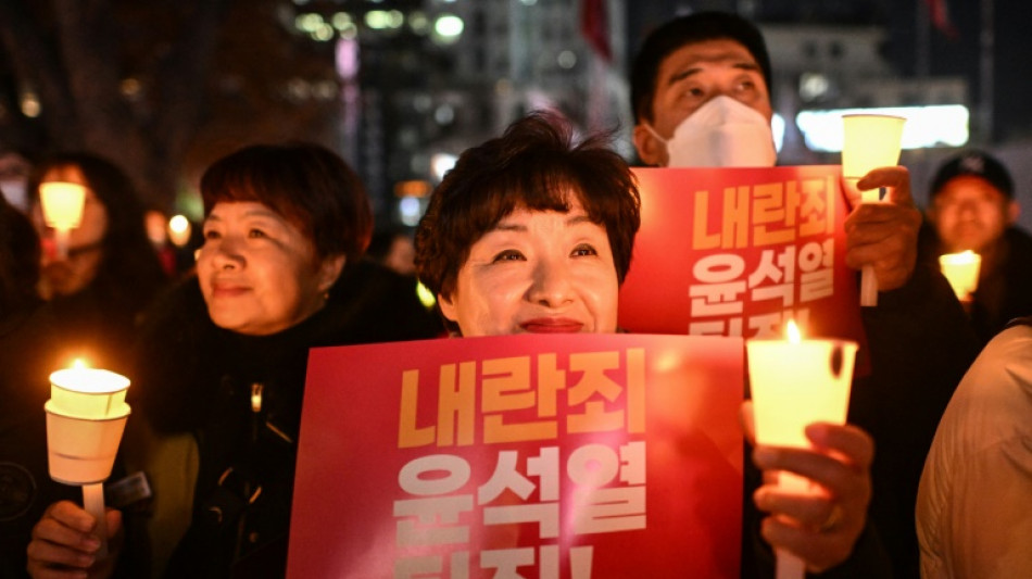 Cor&eacute;e du Sud: manifestations &agrave; S&eacute;oul pour demander la destitution de Yoon apr&egrave;s son coup de force